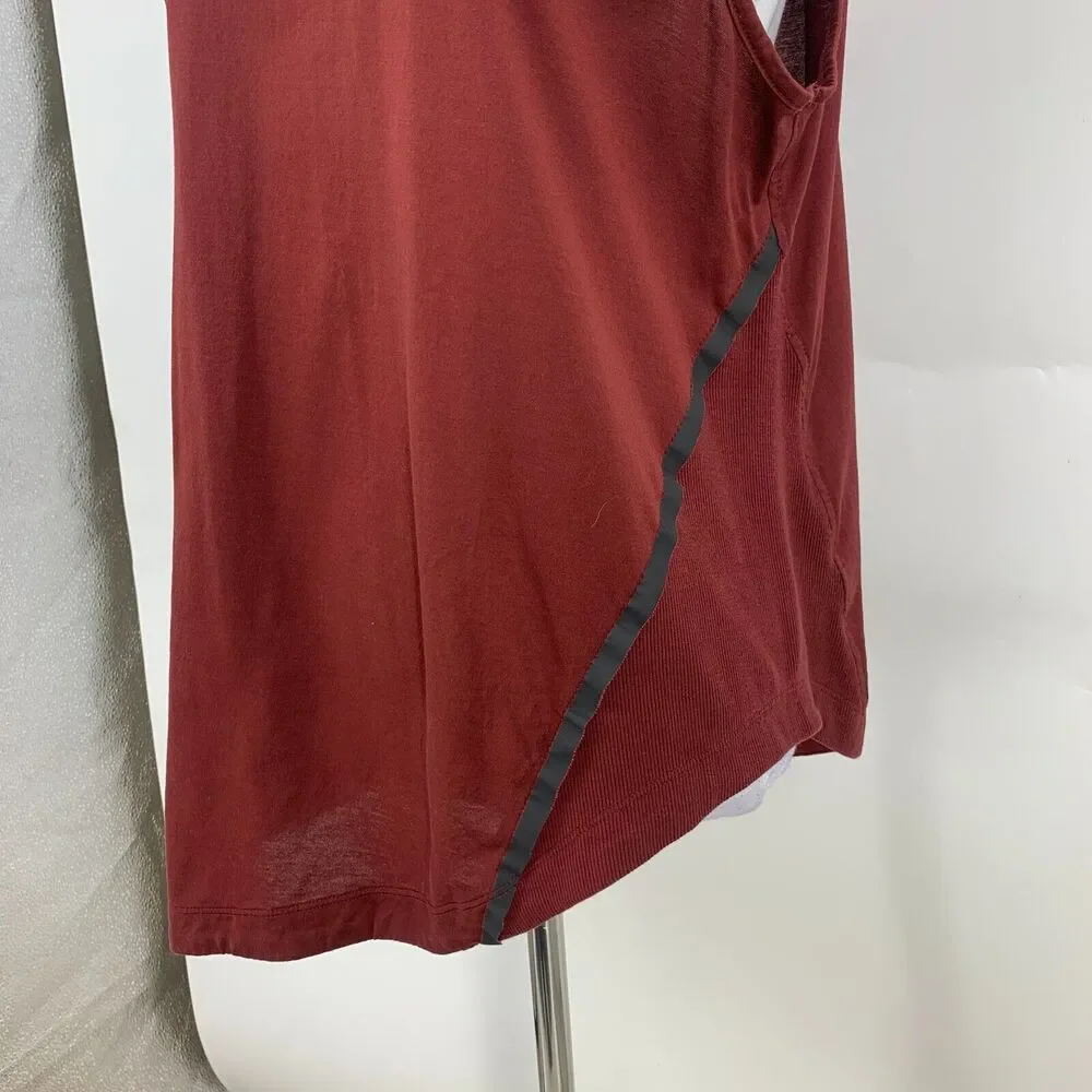 Nike Tank Top Womens L Large Brick Red Low Cut Sleeveless Slant Hem Cotrast